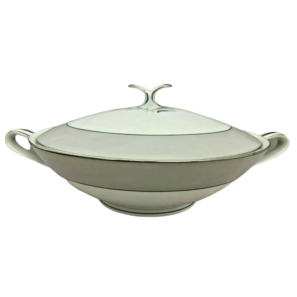 Vintage Noritake Theme 5545 Covered Round Vegetable Bowl - 8.75" Across - Picture 4 of 9